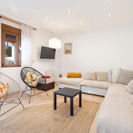 Unique Patacona Villa