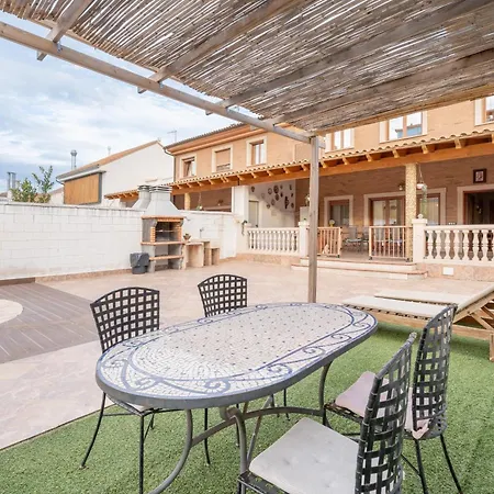 Unique Patacona Villa *